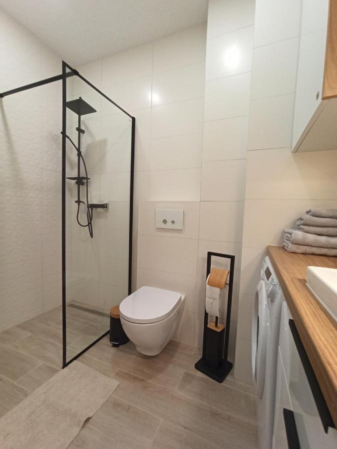 Apartament Wrzesnia II Lägenhet Exteriör bild